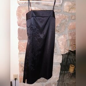 Gorgeous Juniors Size 5 Black Strapless Formal Dress With Floral Beaded Design